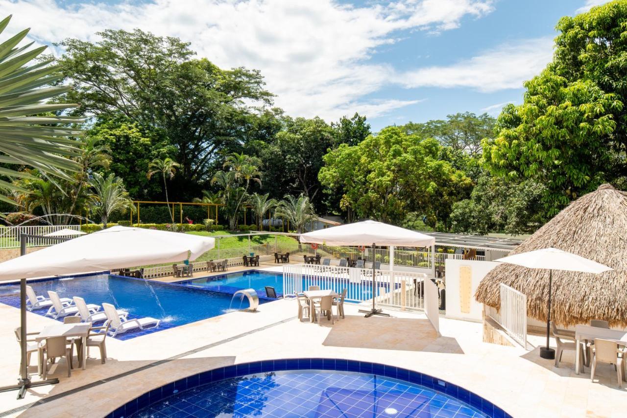Hotel Villa Camila Ла Пинтада Екстериор снимка