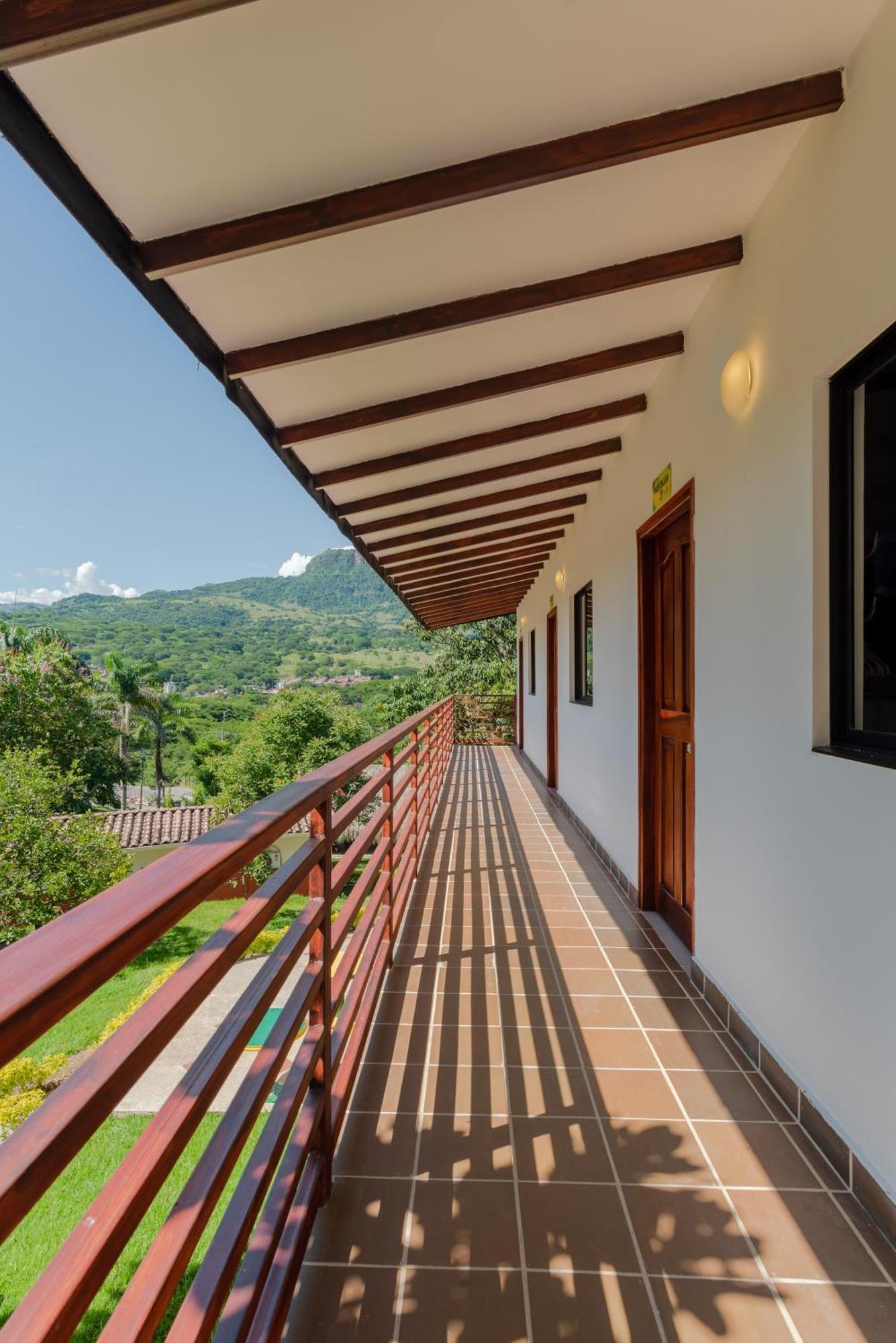 Hotel Villa Camila Ла Пинтада Екстериор снимка