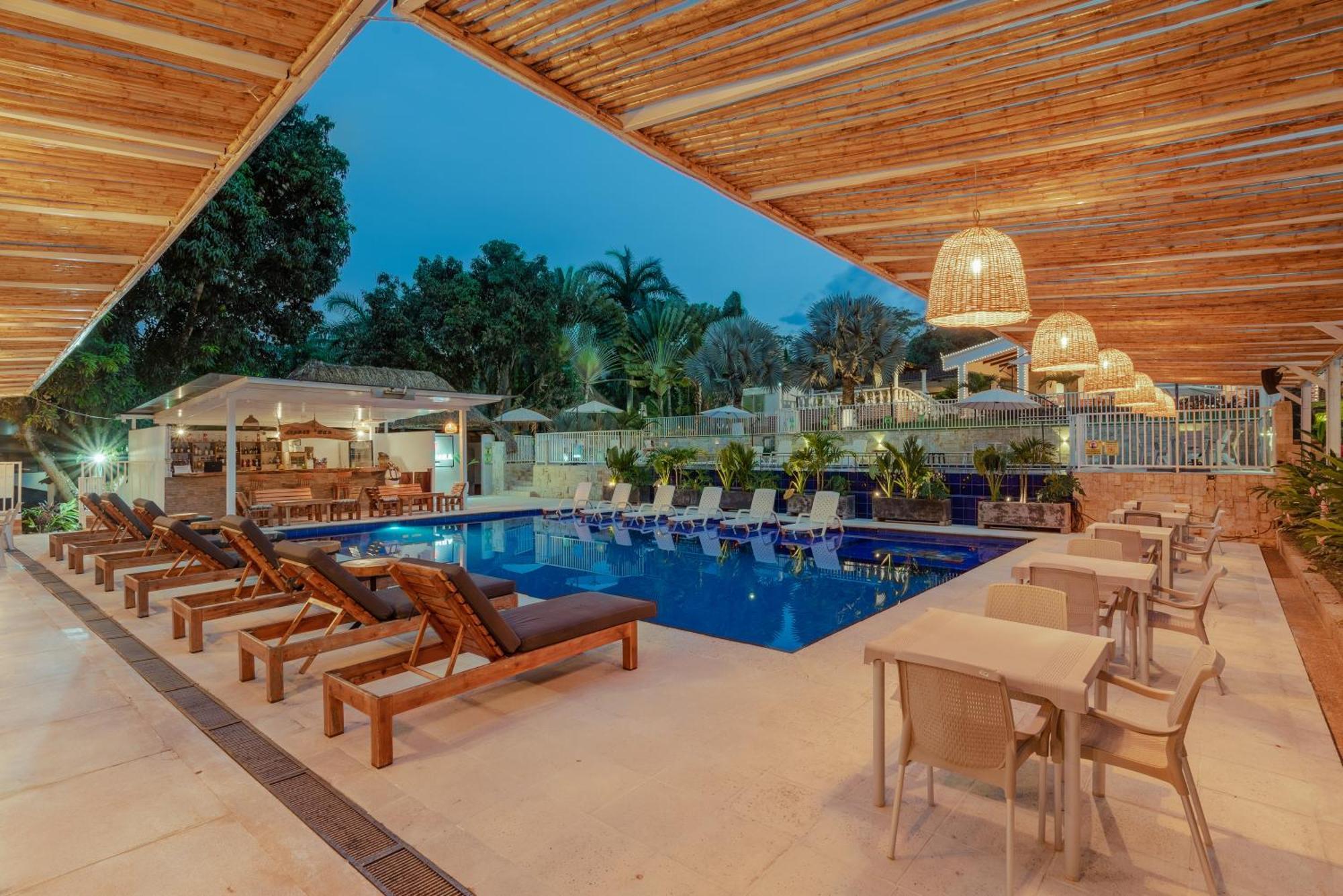 Hotel Villa Camila Ла Пинтада Екстериор снимка